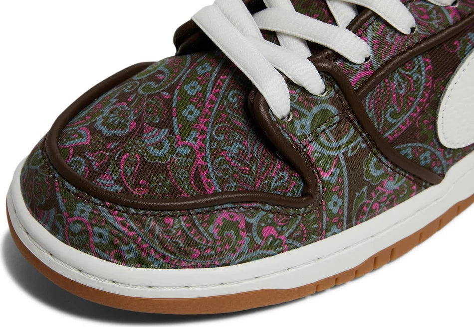 Dunk Low SB Paisley